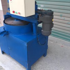 GV40-750W-140S齒輪減速電機在電動磨盤上的應(yīng)用